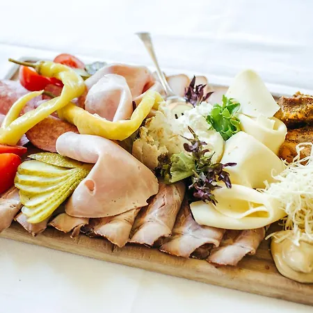 吉尔林格酒店 酒店 3*